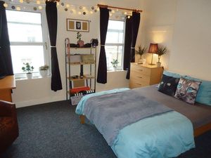 Photo 1- click for photo gallery